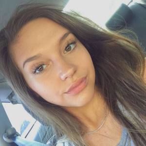 Meet your Posher, Ali